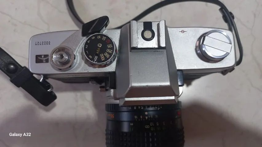 Máquina Fotográfica Minolta SRT303b usada com acessórios - Foto 4
