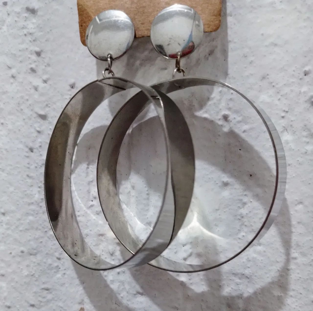 Argolas de metal. Centro RJ.  - Foto 3