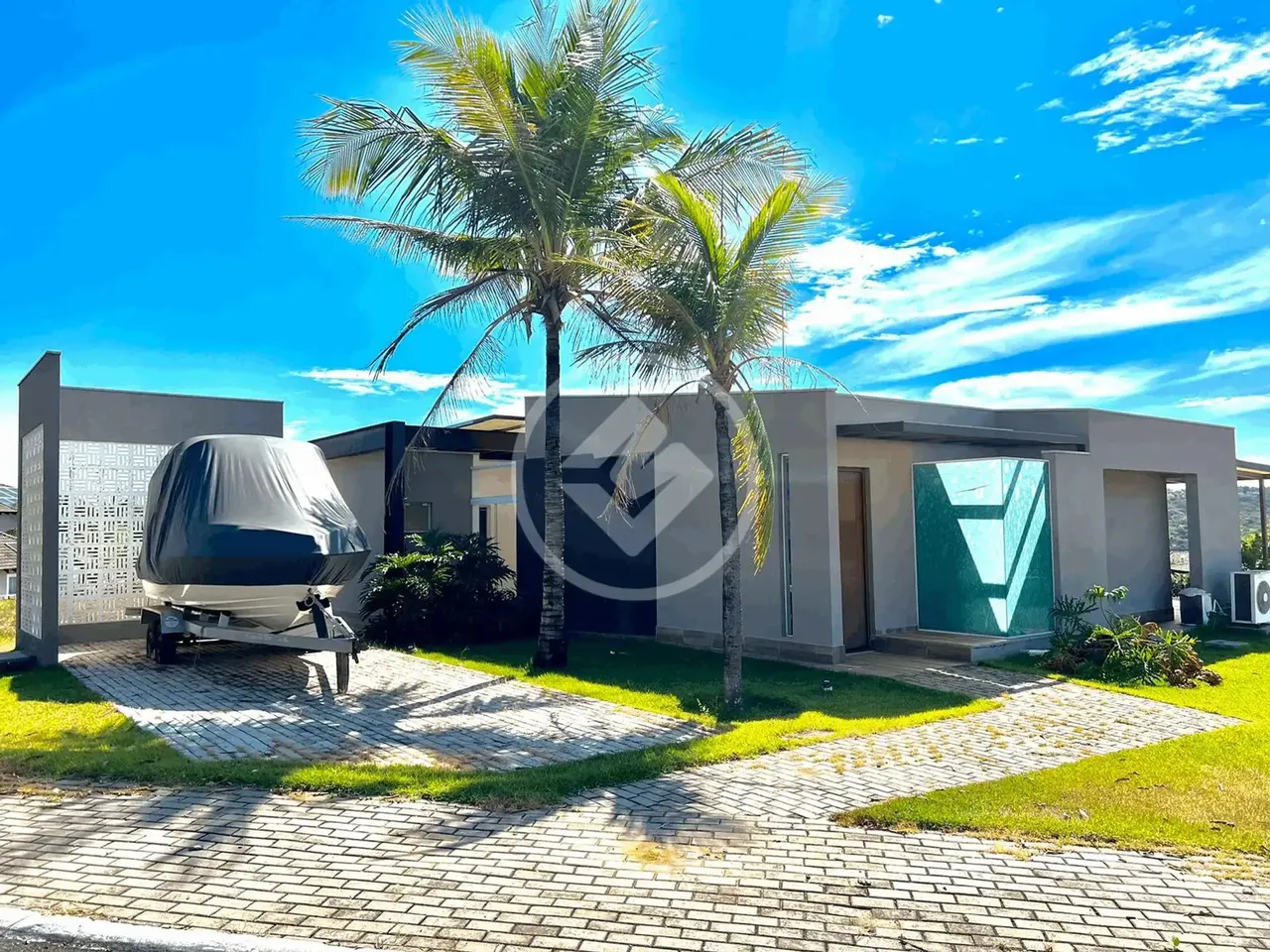 Casa térrea no Condomínio Portal das Águas com 3 suítes por R$2.300.000,00 codigo: 30401
