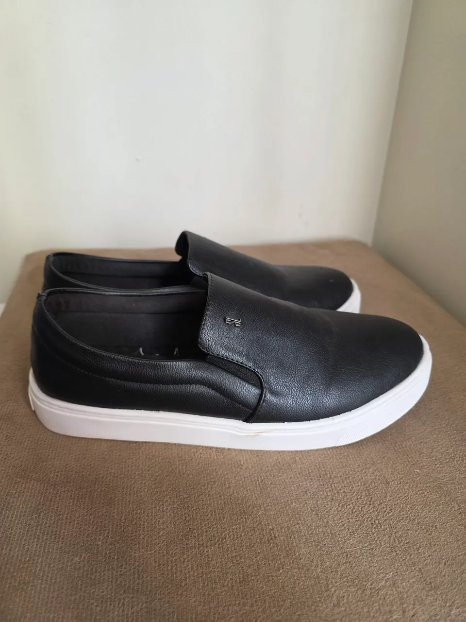 Slip On Preto Santa Lolla