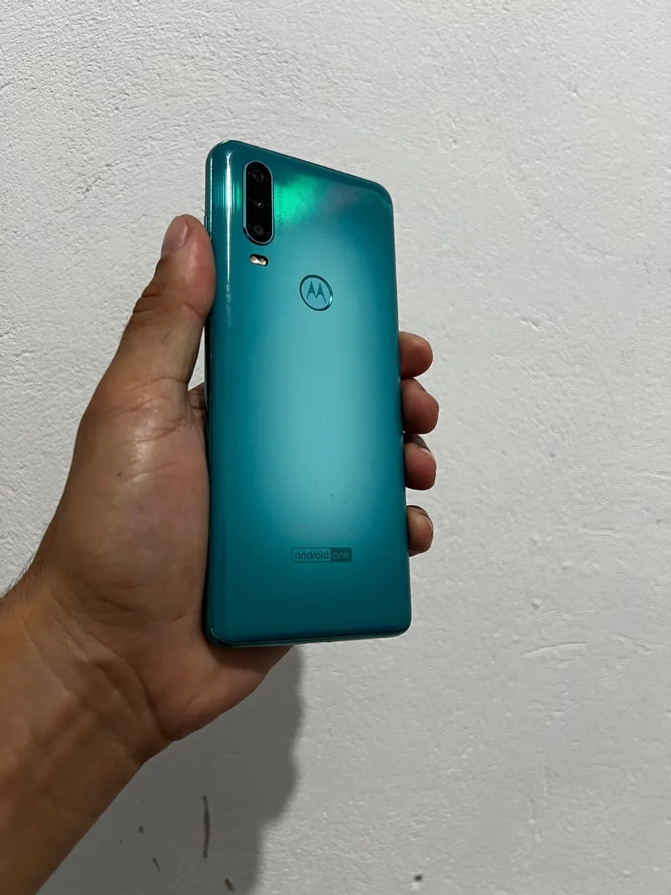 Motorola one action 128GB zerado funcionando tudo perfeitamente