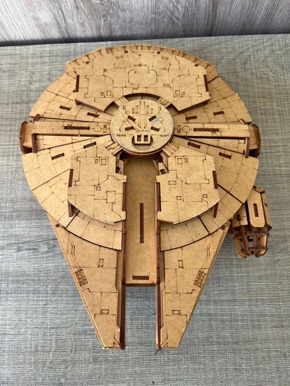 Nave Millennium Falcon em Mdf Star Wars - Campinas sp  - Foto 2