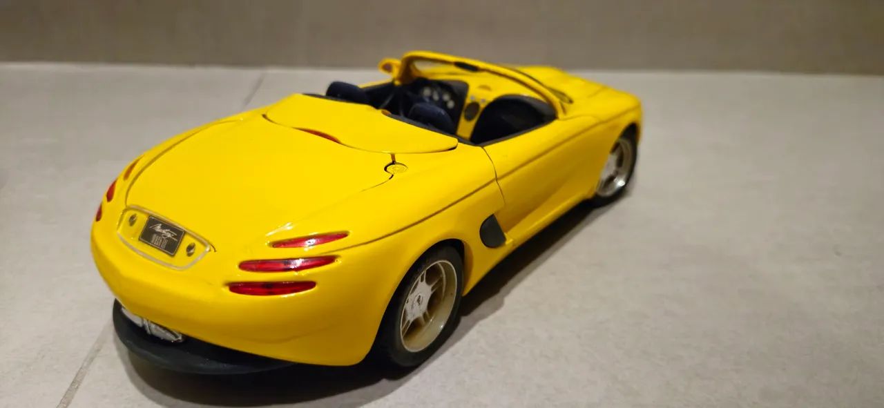 Miniatura Ford Mustang 1/18 - Foto 3