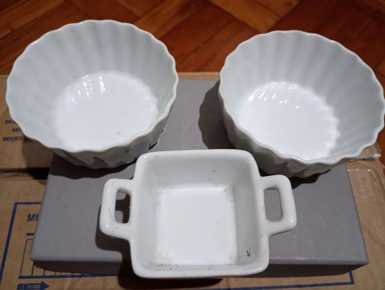 Conjunto de ramequins e tigela de porcelana - Foto 2