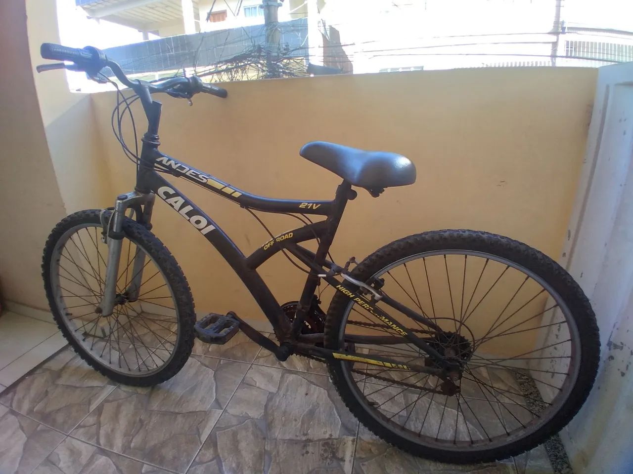 Vendo Bicicleta aro 26 - Foto 5
