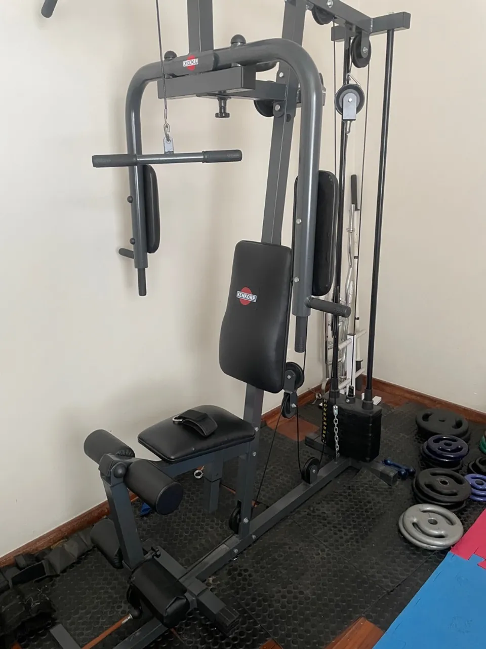 Aparelho de musculação completo Kencorp