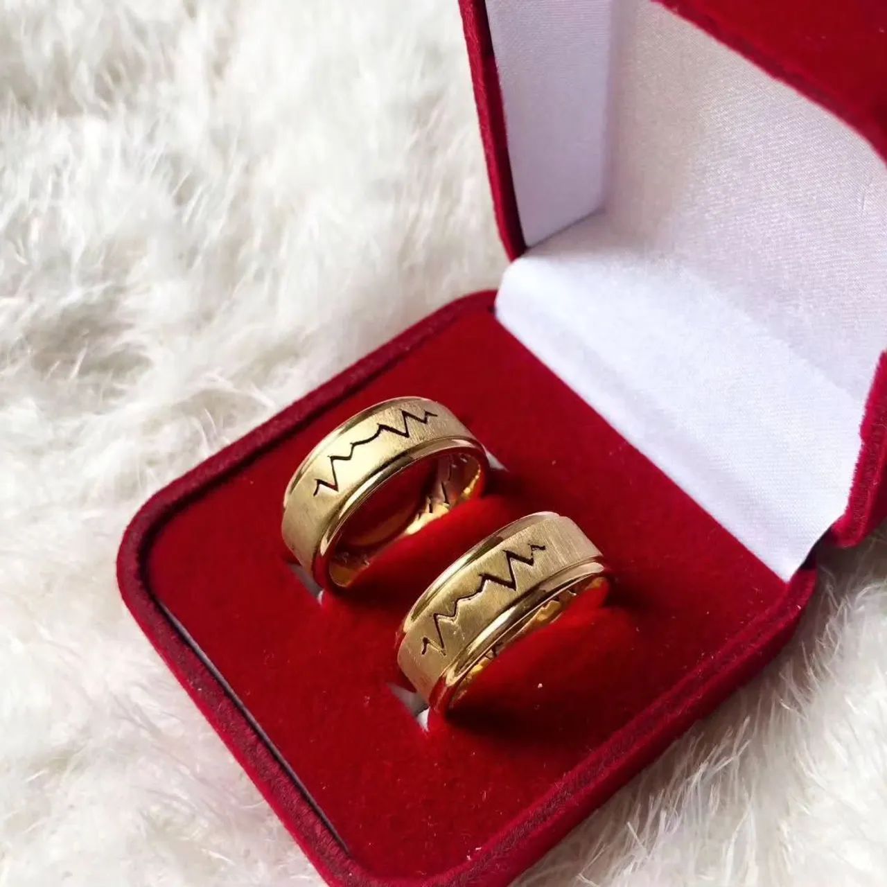 ALIANÇAS DE COMPROMISSO COM ENTREGA GRÁTIS E IMEDIATA  - Foto 2