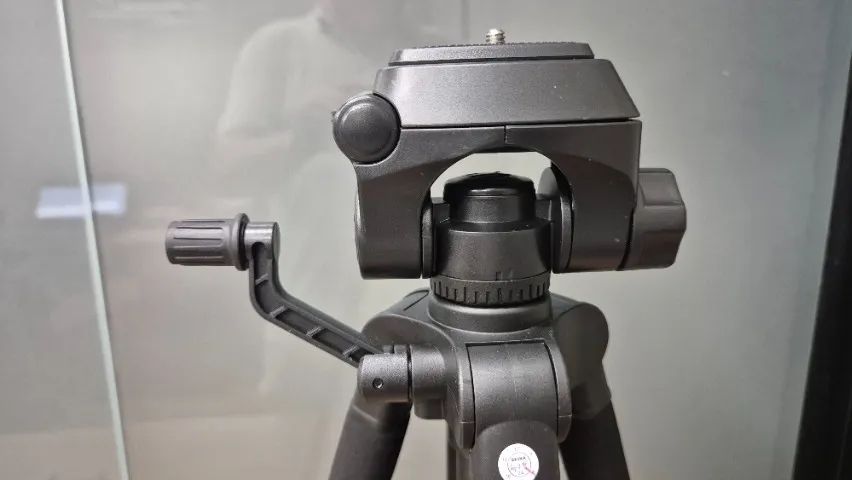 Tripé com niveladora - Foto 3