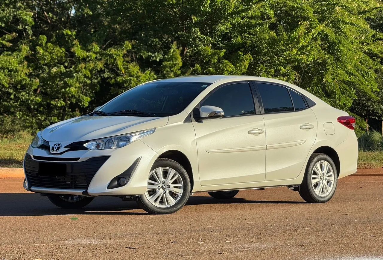 Toyota Yaris XL Plus Sedã 1.5 Flex Aut. 2019 - Foto 2