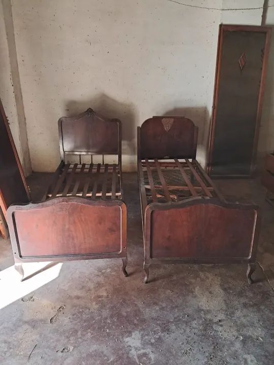 Cama de solteiro de madeira (antiguidade) - Foto 5