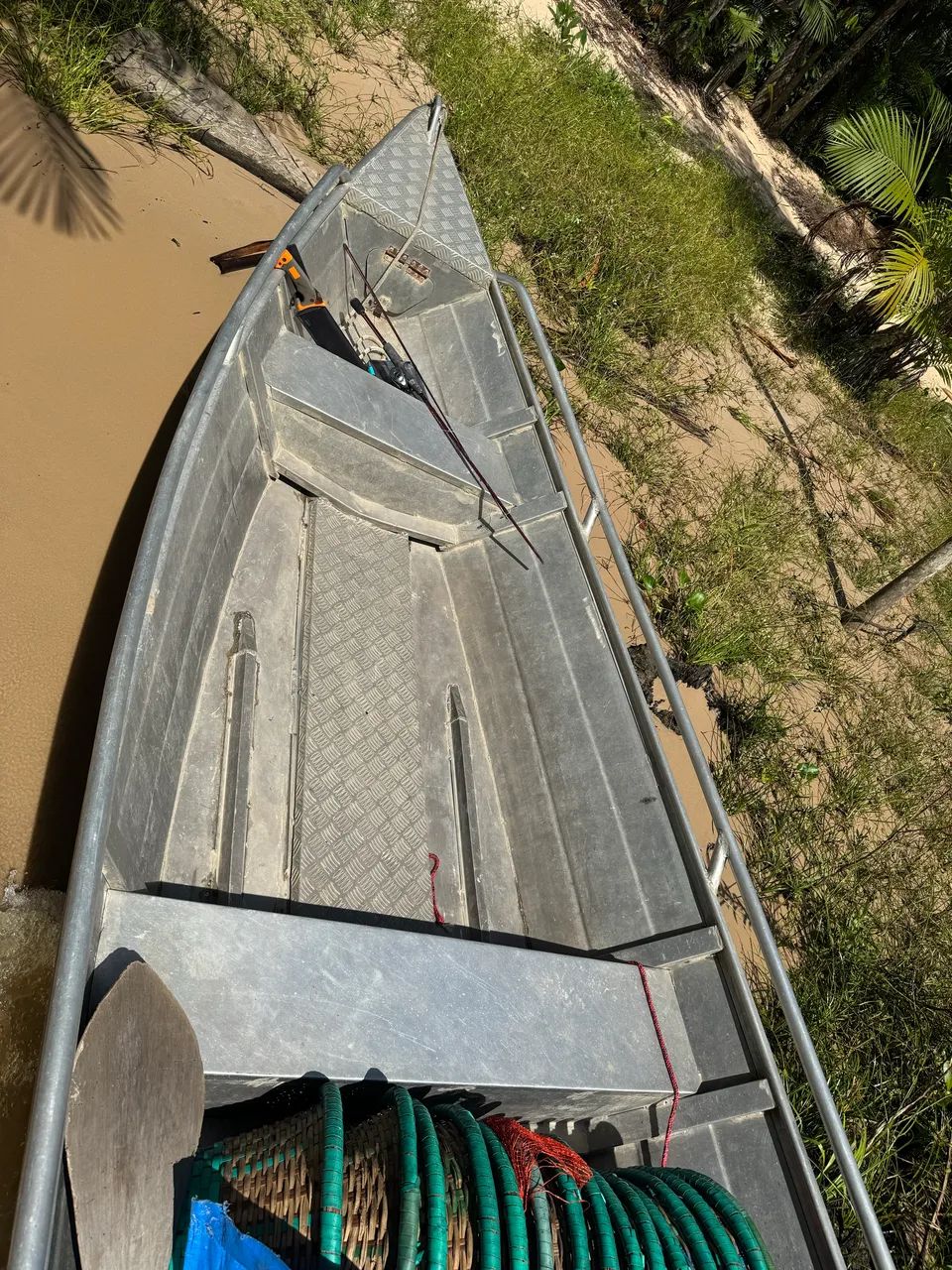 Lancha de Alumínio 6.5M soldada  - Foto 2