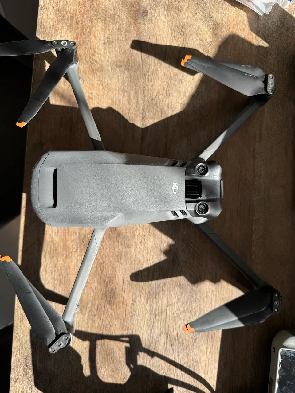 DJI MAVIC 3 PRO - ENTREGA EM MÃOS APENAS