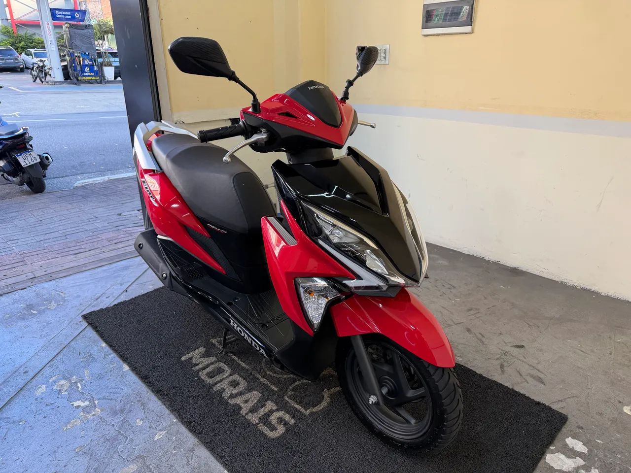 Elite 125 