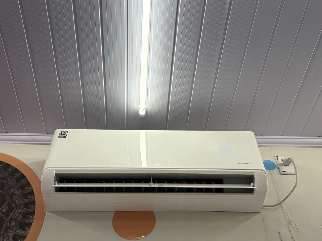 Split TCL 18.000 BTUS (6 meses de uso)