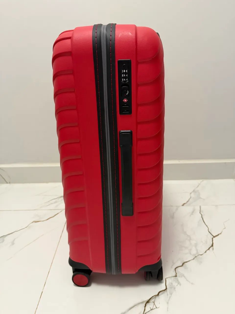 Mala Viagem Latouche 23kg - Foto 3