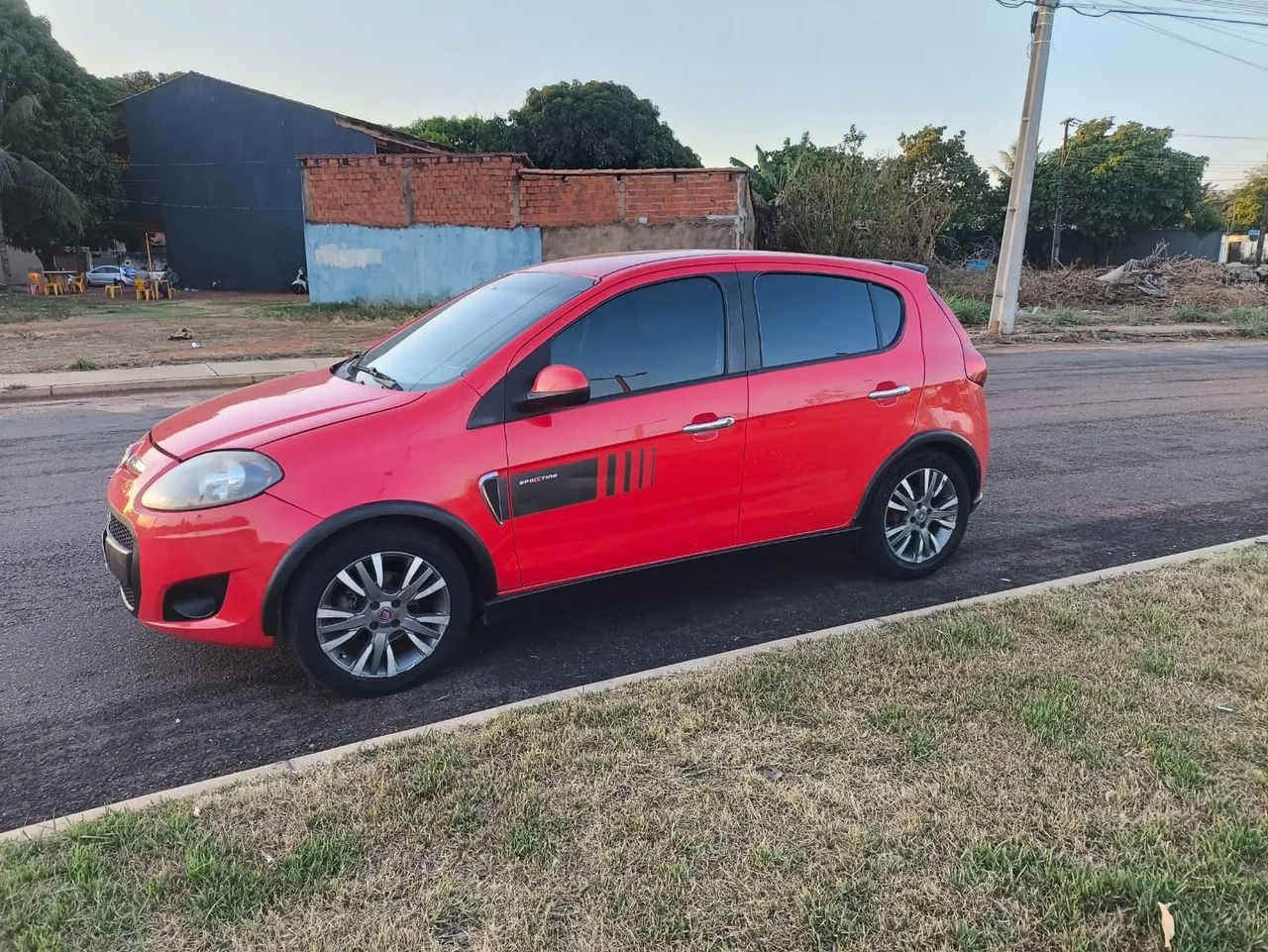 Fiat Palio Sporting 1.6 Flex 16V 5P 2014 - Foto 3