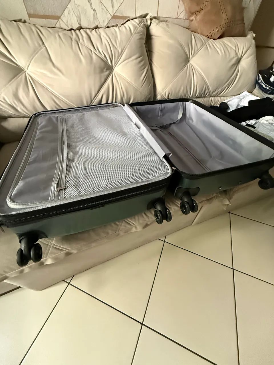 Vendo mala Sansonite semi nova usada apenas uma vez  - Foto 5
