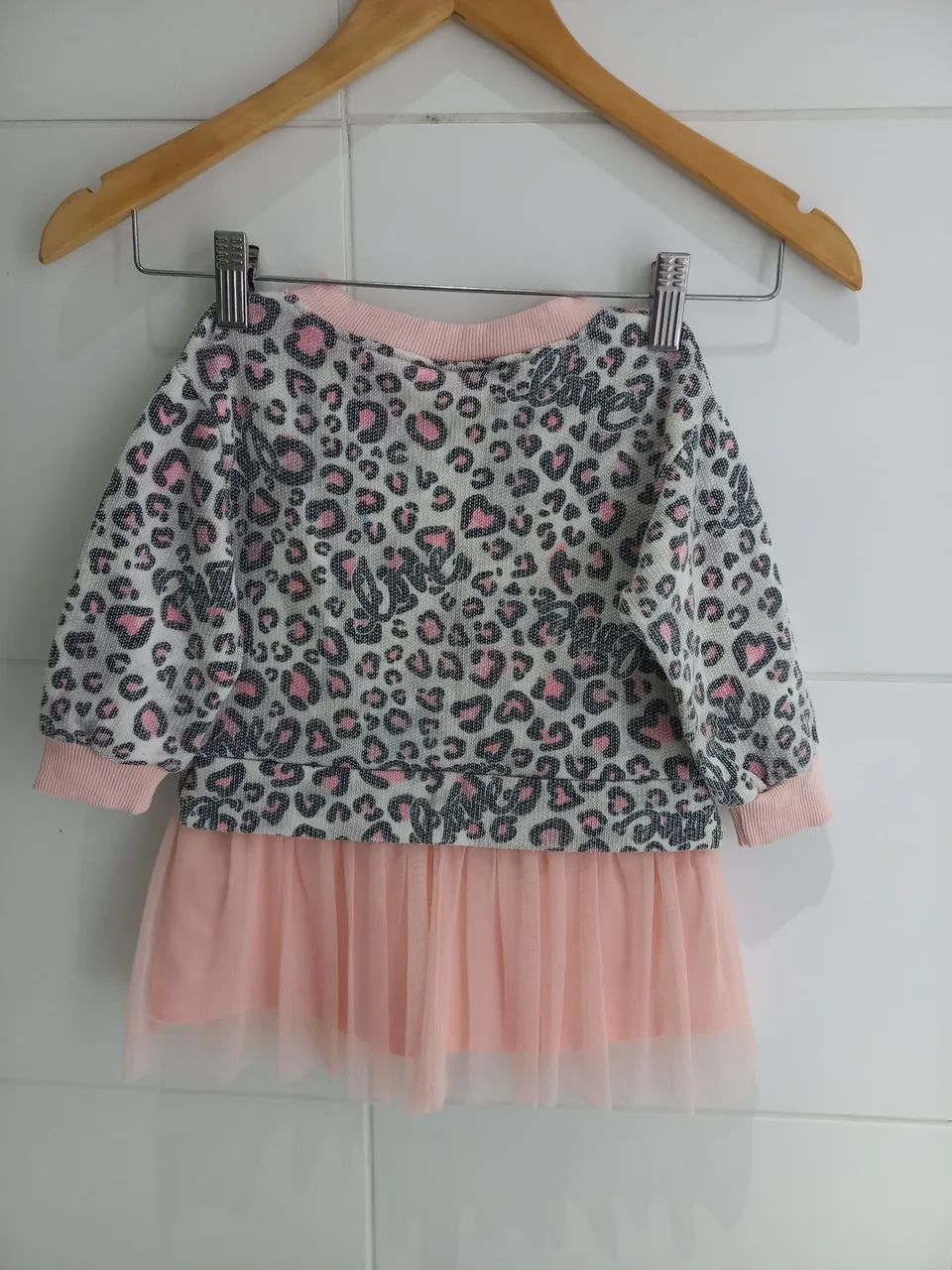 Agasalho rosa com tule - Foto 2