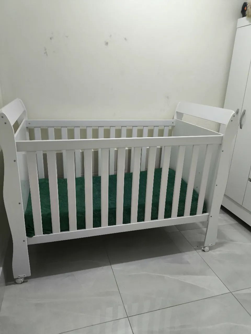 Berço + colchão 