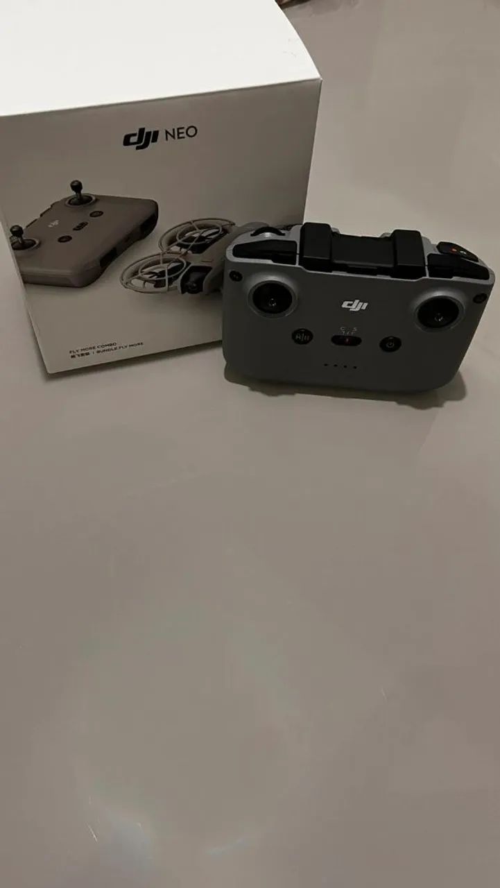 Drone DJI NEO FLY MORE COMBO  - Foto 4