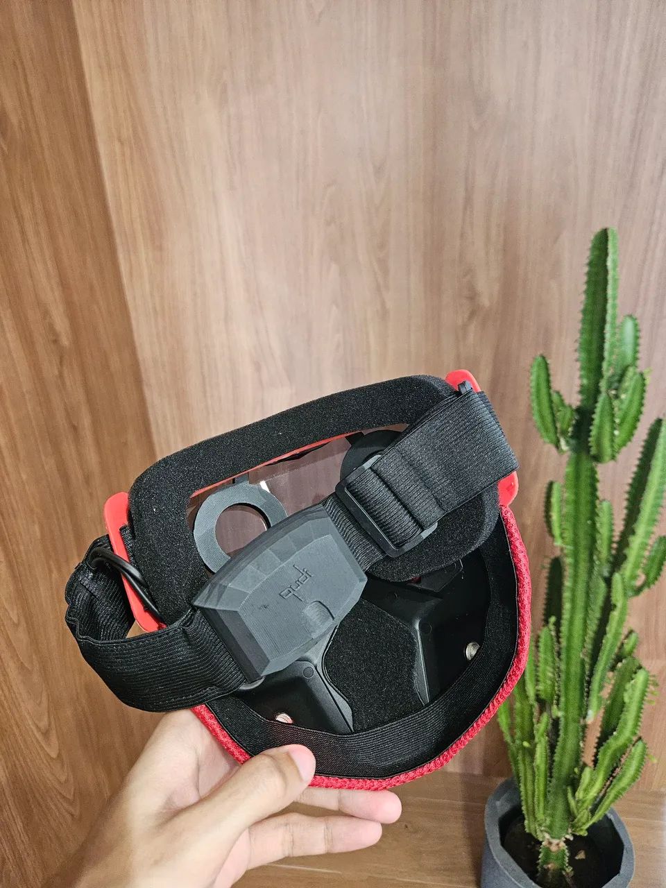 Máscara Qudi Importada - Nova - Foto 3