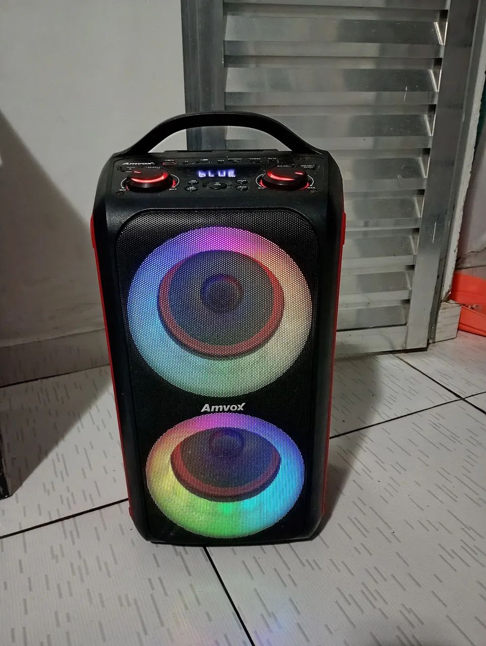 Estou vendendo essa caixa de som , nova , linda , perfeita . - Foto 5