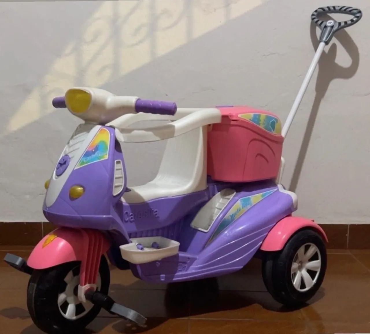 Triciclo infantil 