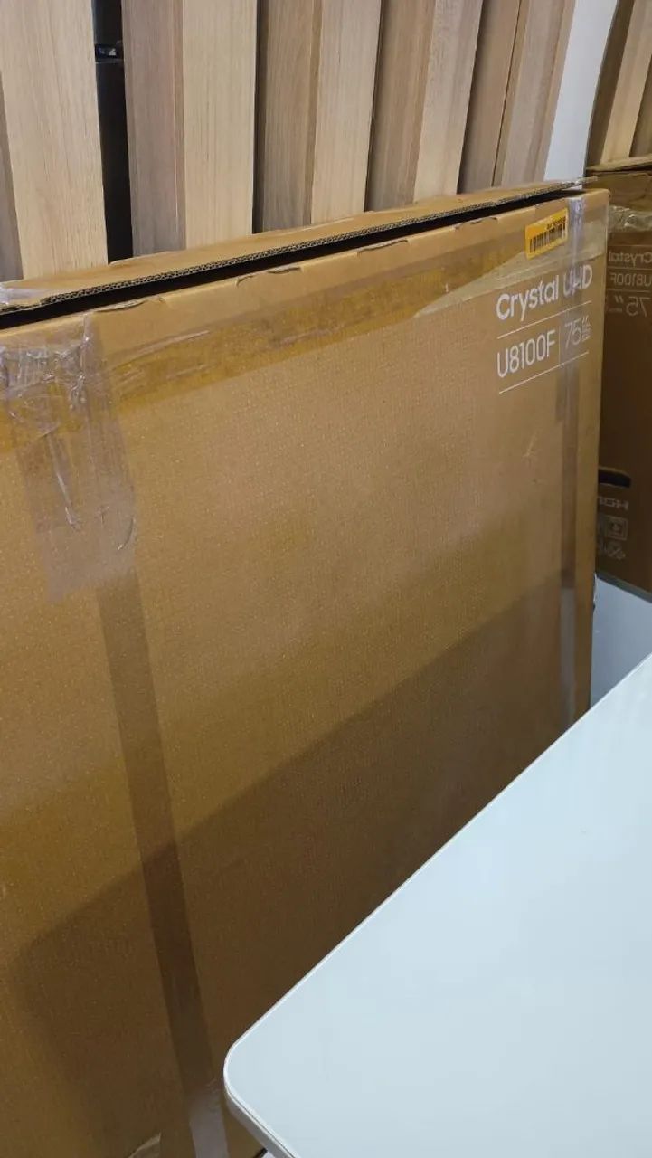 Tv Samsung 75 polegadas Crystal C/ Xbox integrado ( já está no valor final)
