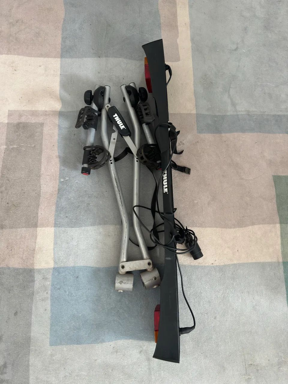 Transbike thule xpress 2 bikes + Sinalizador Thule - Foto 2