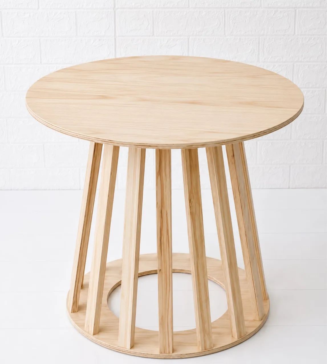 Vendo mesa cone G . Produzida hoje 