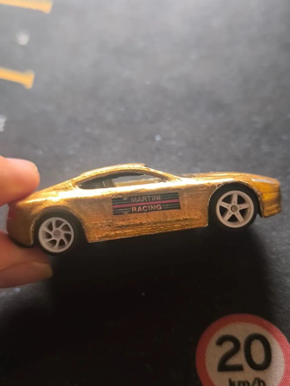 Miniatura . - Foto 2