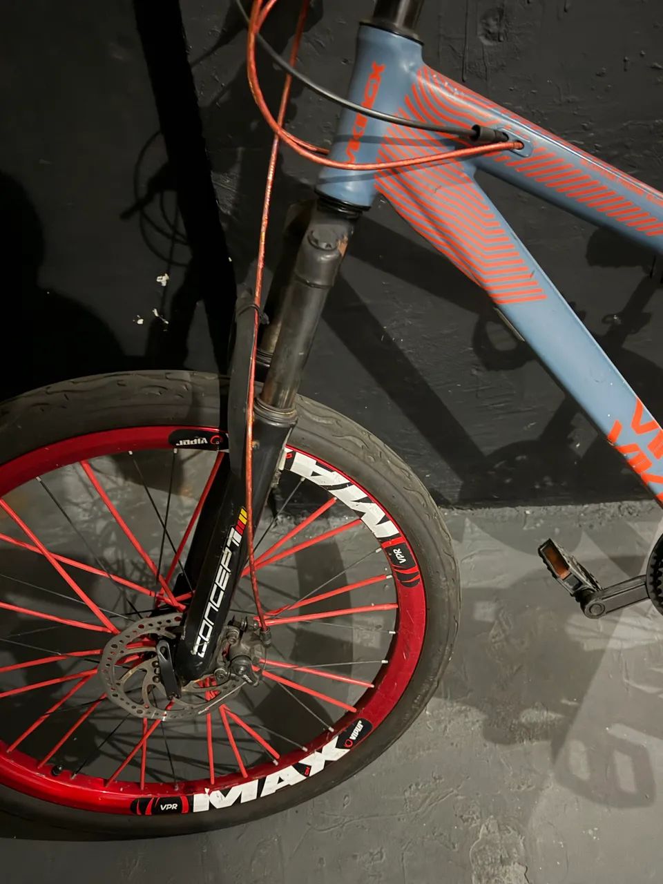 Bicicleta Viking Tuff 35, aro 26 - Foto 3