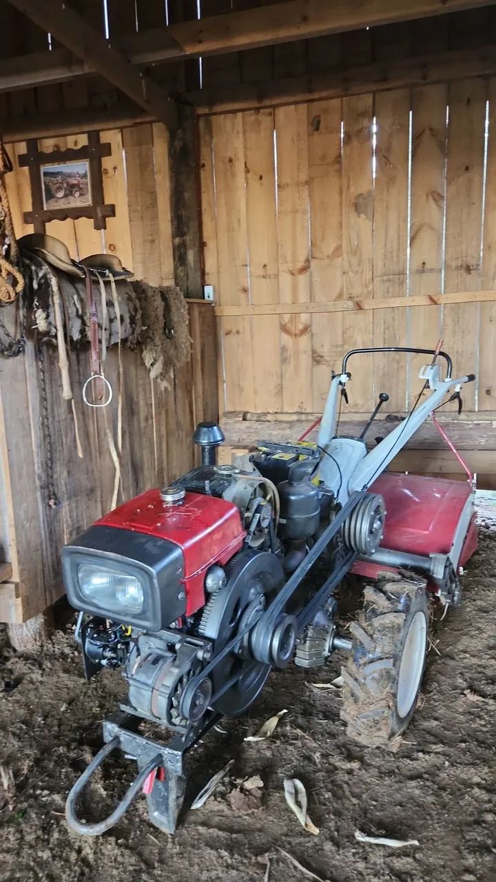 Microtrator com Rotativa