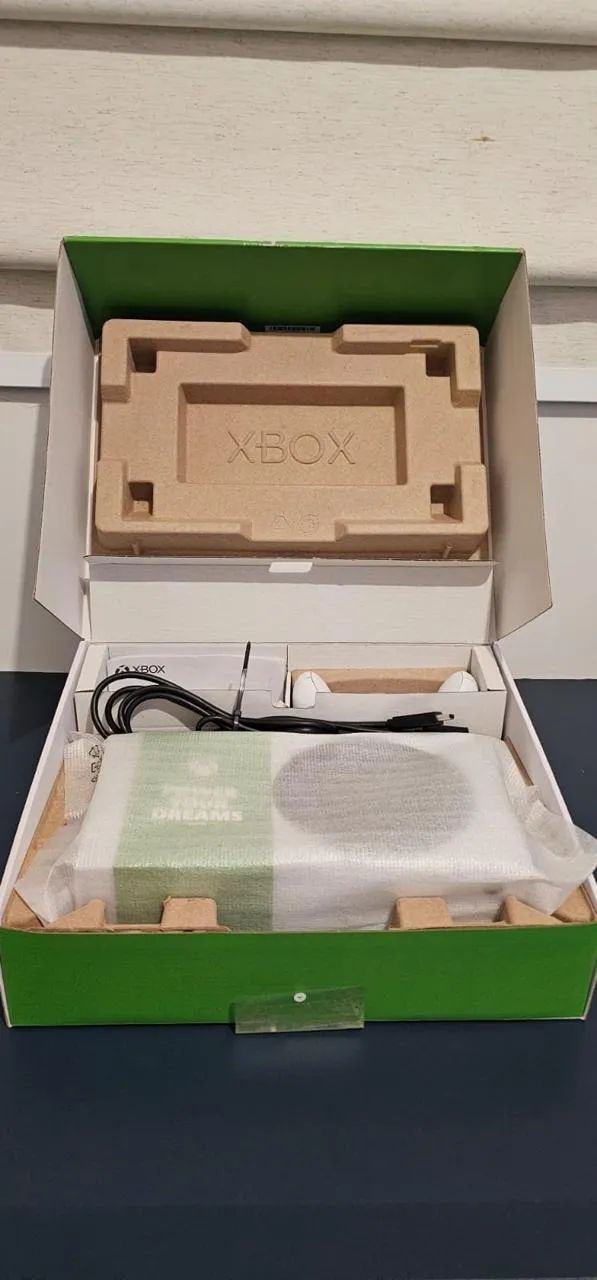 Xbox Series S 512GB + Controle Original - Muito Conservado - Foto 3