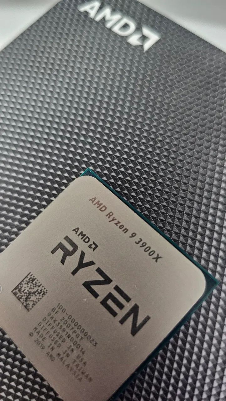 Processador AM4 Ryzen 9 3900X - Com caixa - Foto 3