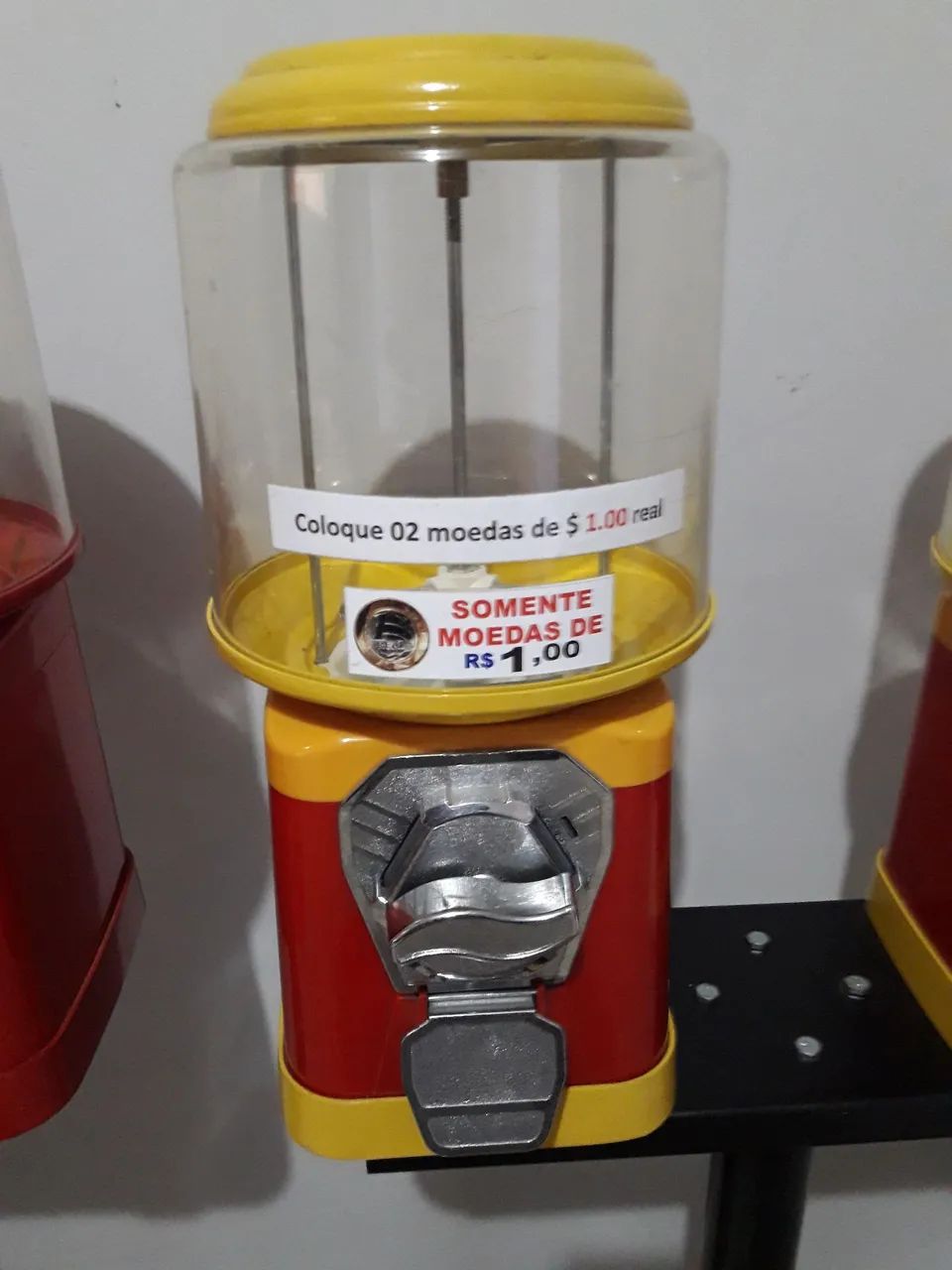 Máquina de bolinha e chicletes  - Foto 2