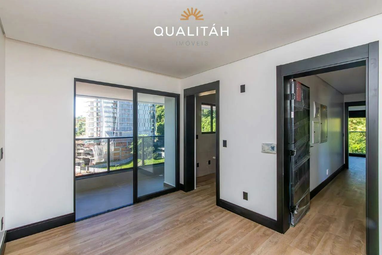 Apartamento à venda 1 suíte e 2 demi-suítes no Edifício Serenity Tower em Itajaí - Foto 2