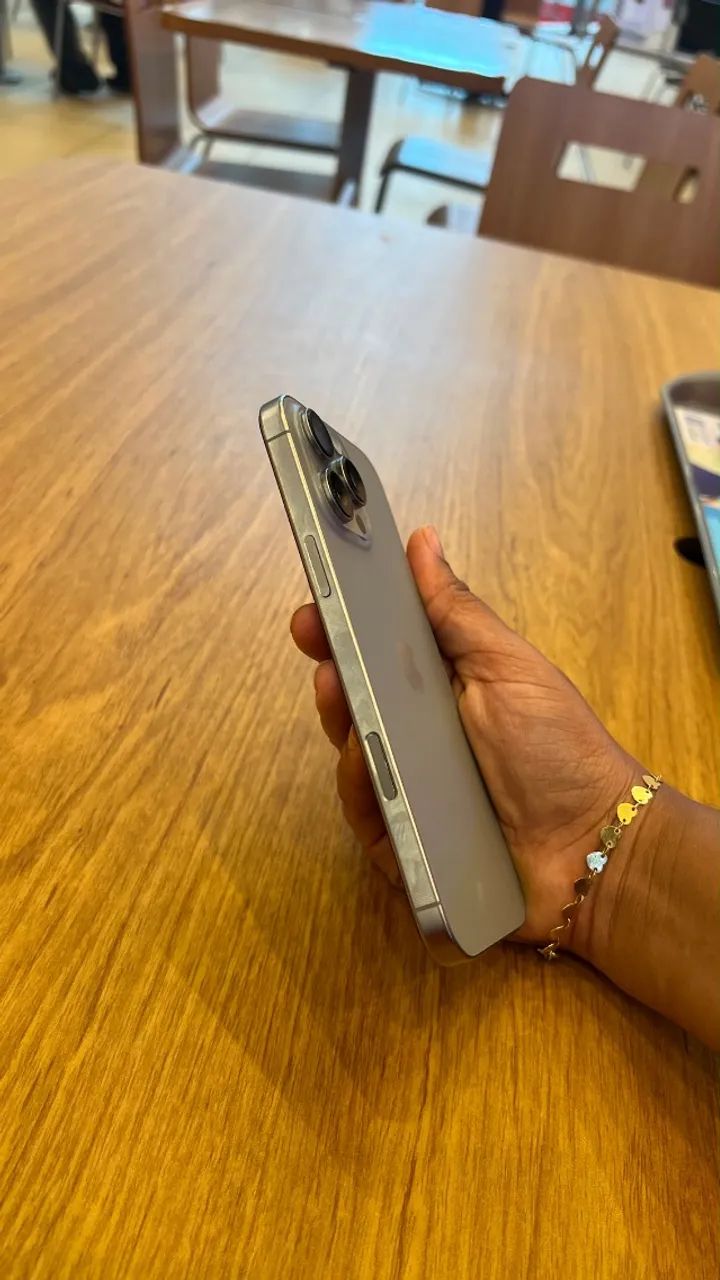 iPhone 16 pro Max, 100% bateria  - Foto 4