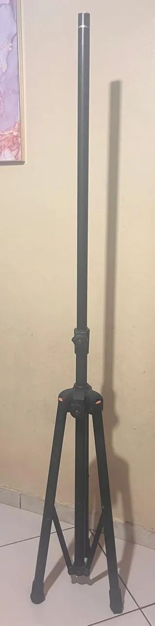 Caixa de Som Profissional com Pedestal - Foto 2