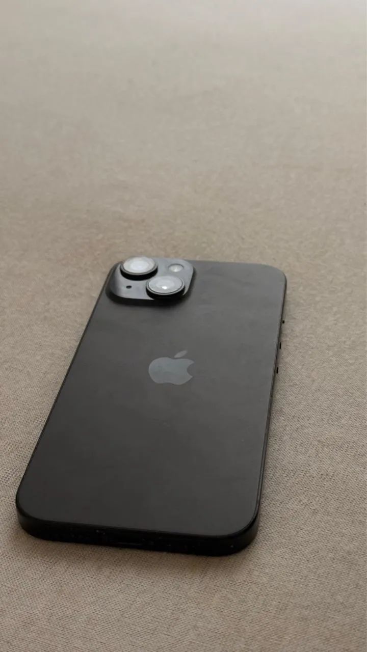 iPhone preto 15 128gb 
