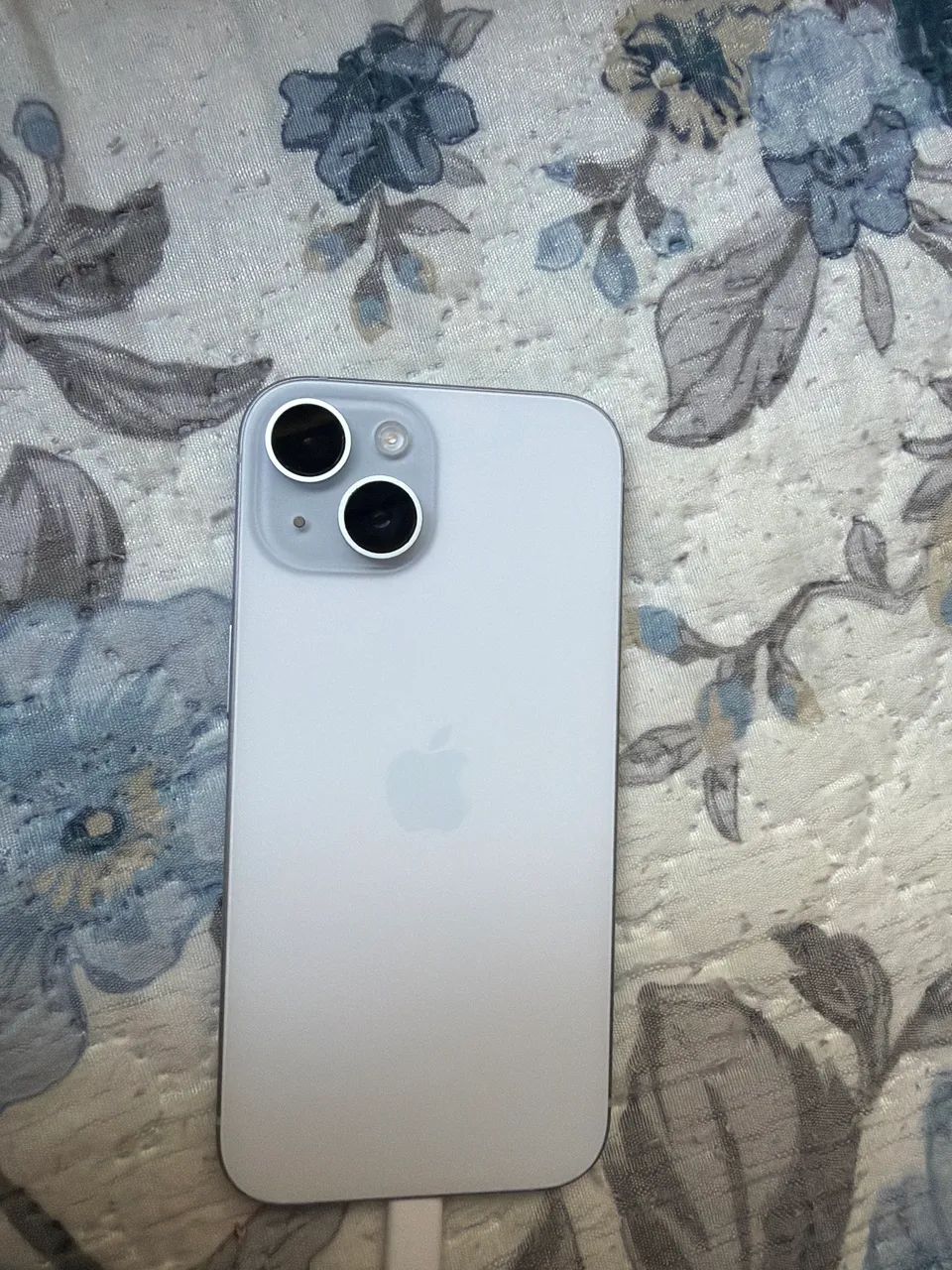 iPhone 15 -256 GB - Foto 3