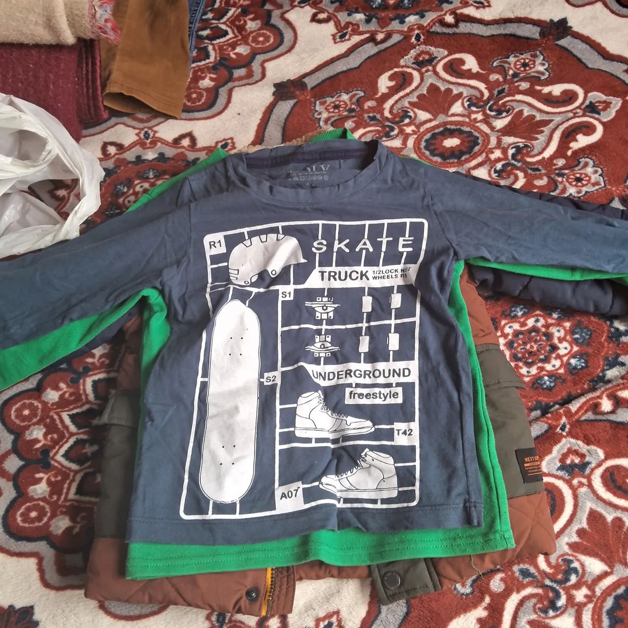 Lote roupas menino 3,4 anos - Foto 3
