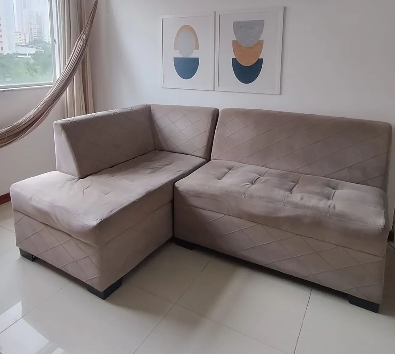 Sofá com Chaise 