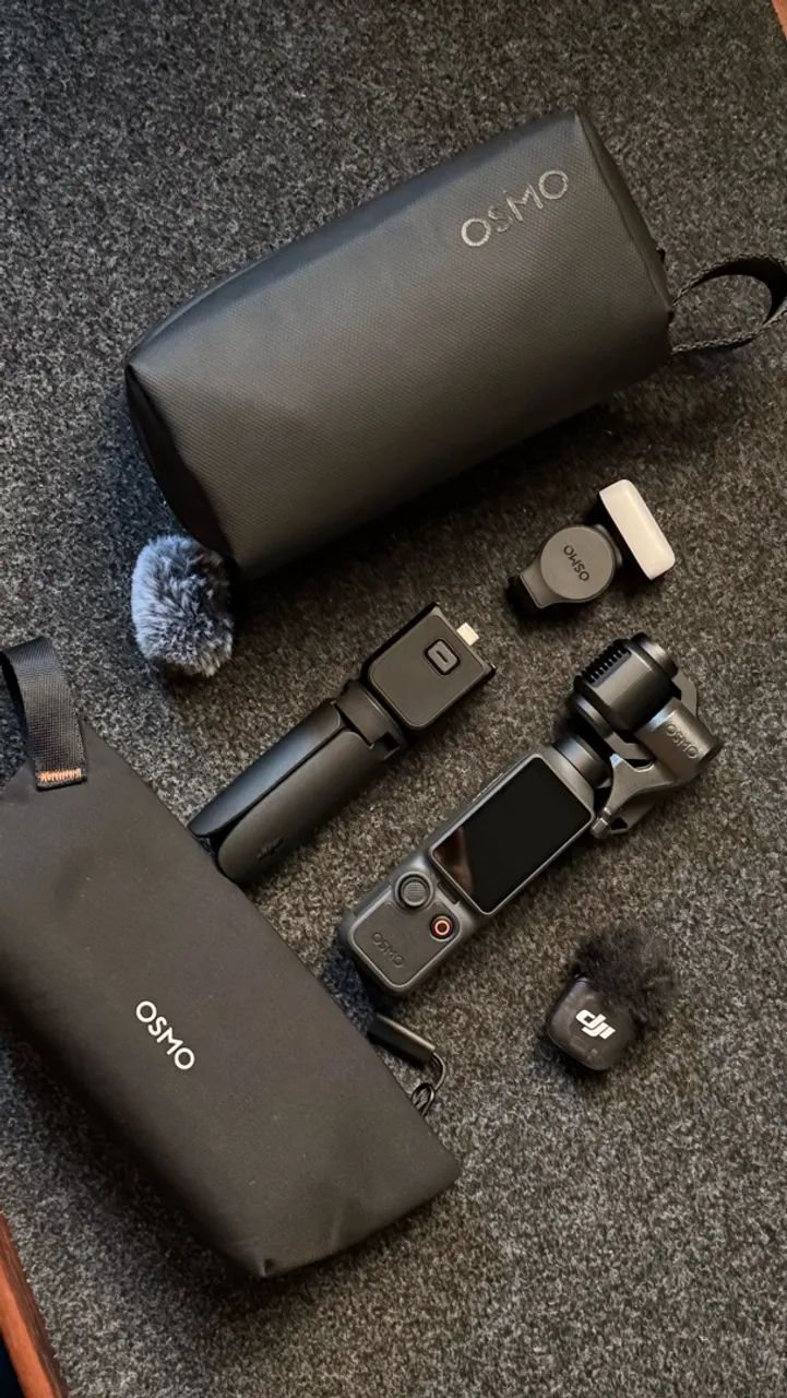 DJI Osmo Pocket 4 Creator Combo 