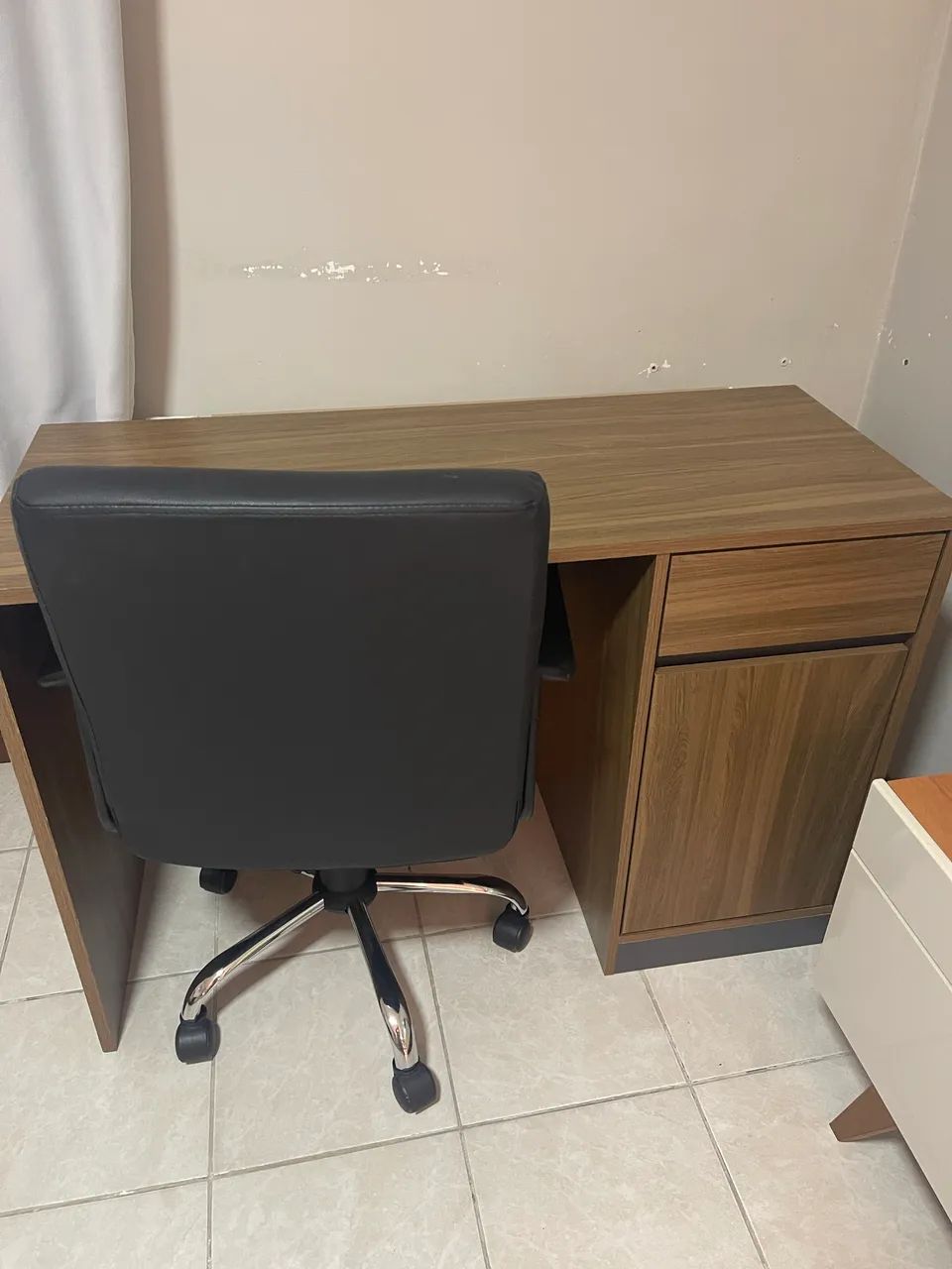 Mêsinha e cadeira escritório  - Foto 2