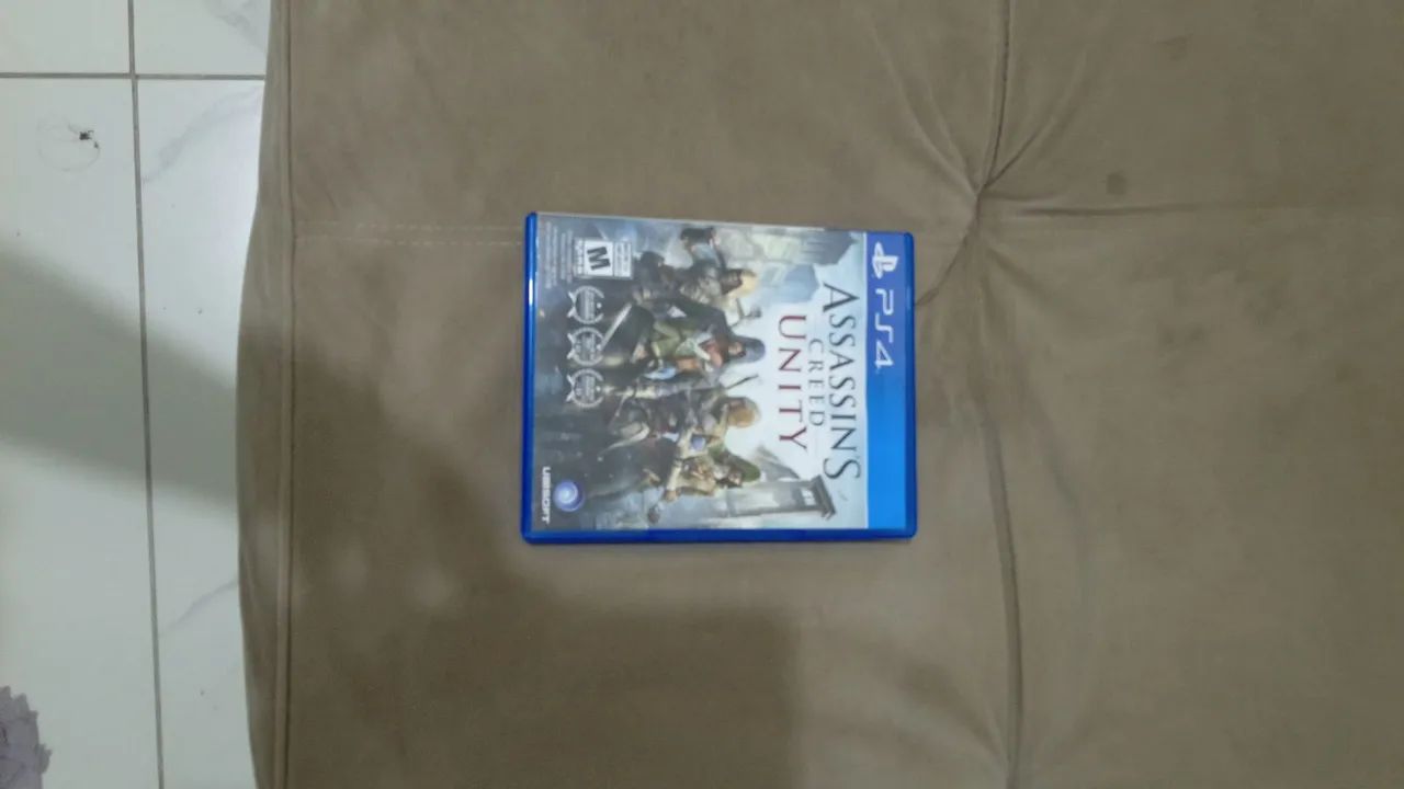 Vendo jogo de PS4 