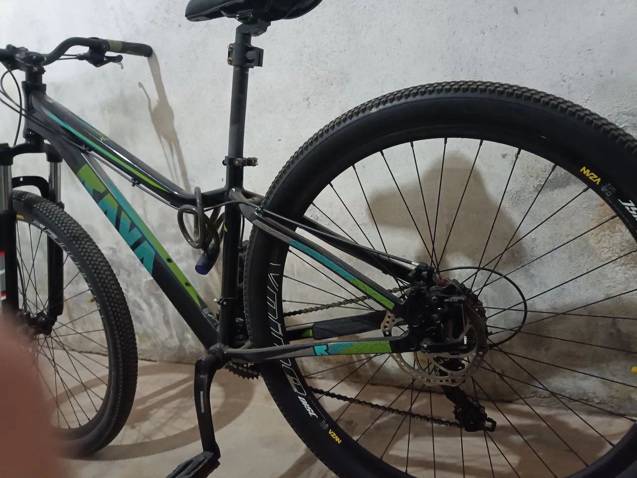 Bicicleta rava pressure aro 29 - Foto 3