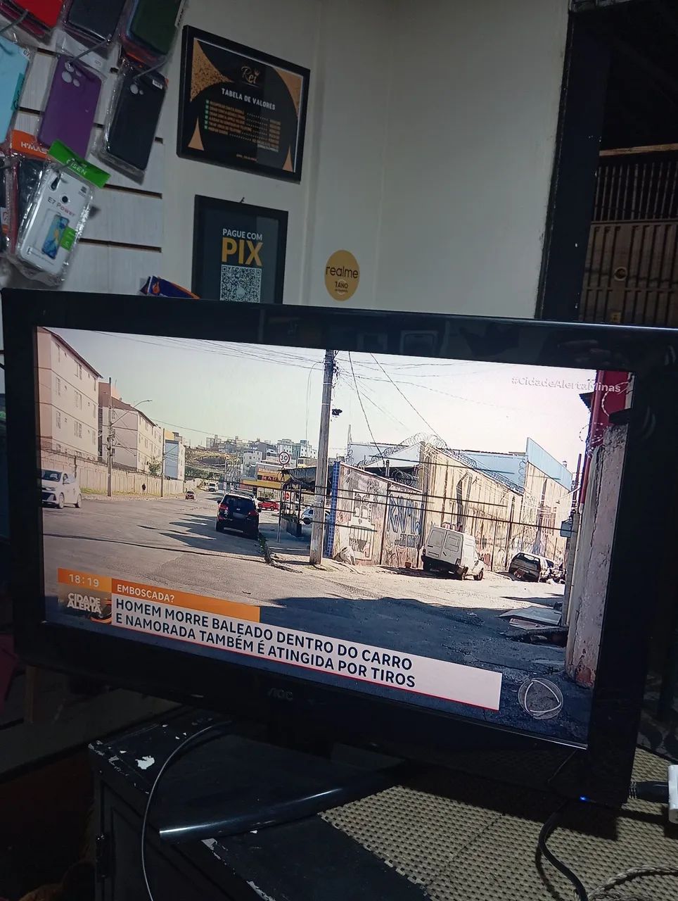 Vendo TV AOC 32 Polegadas  - Foto 2