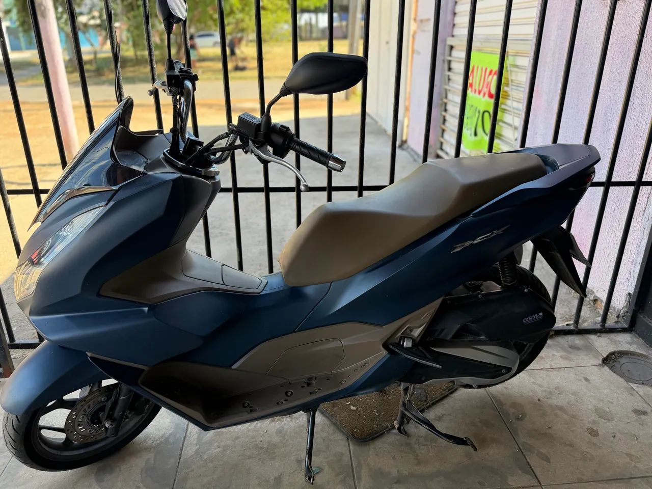 PCX 2023 sem débito quitada 
