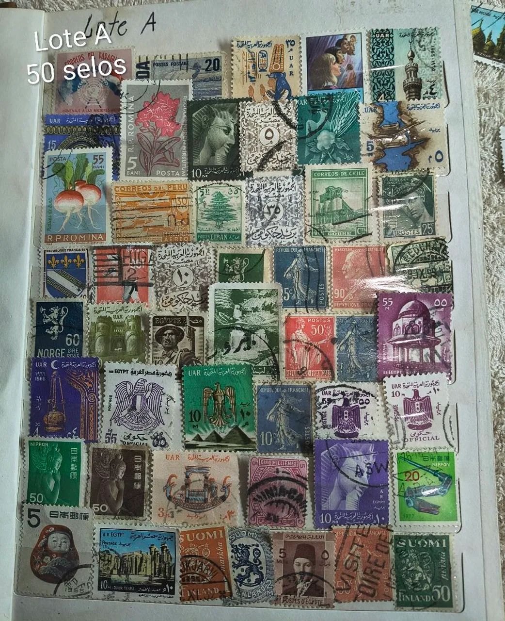 Lote com 50 selos antigos internacionais  - Foto 3